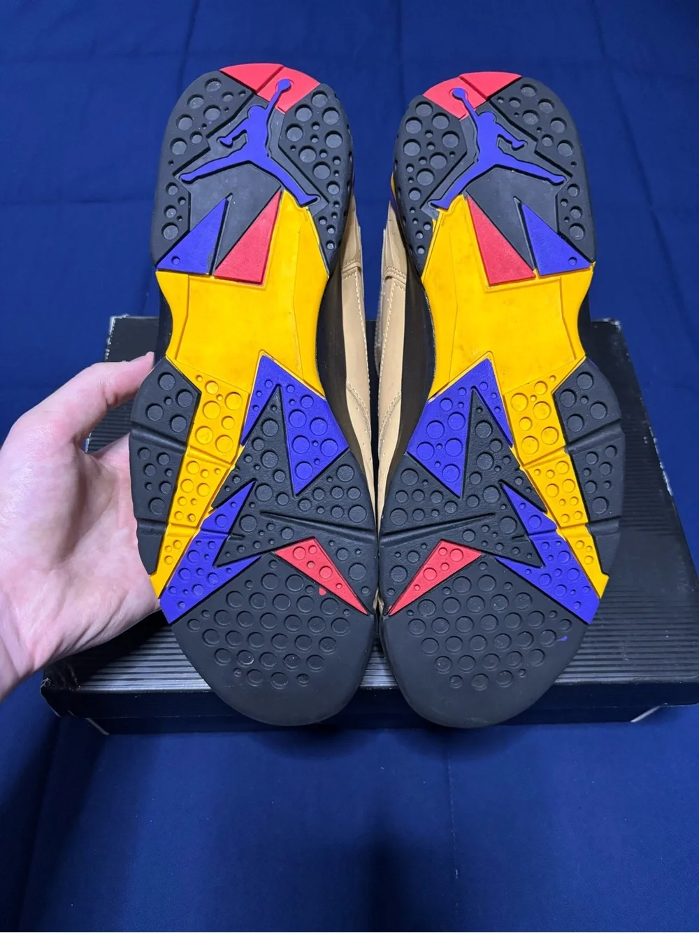 Jordan 7 Retro SE Afrobeats 2022 Size 10.5